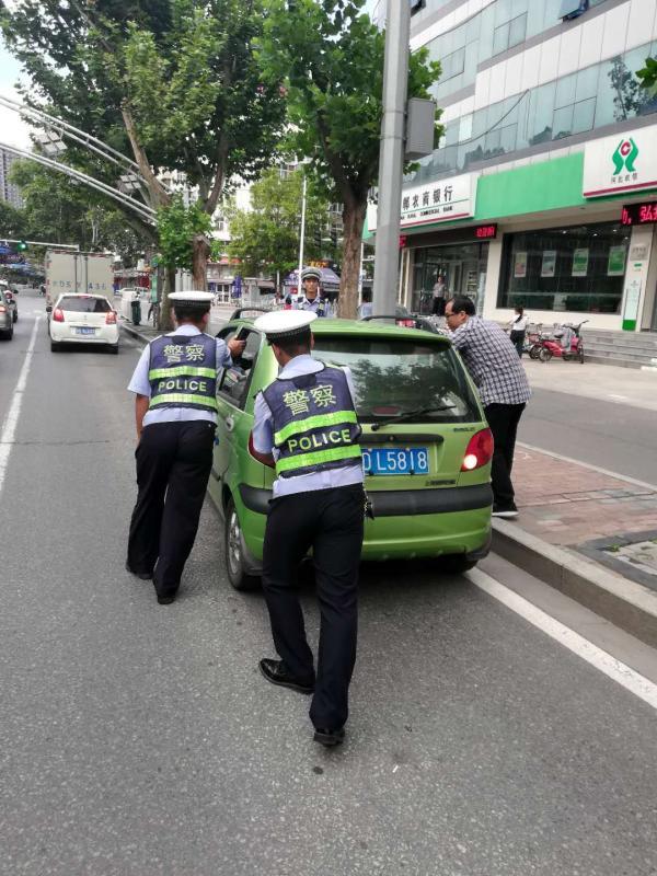 光明路迈向智能化、绿色化的未来之路交通新闻报导